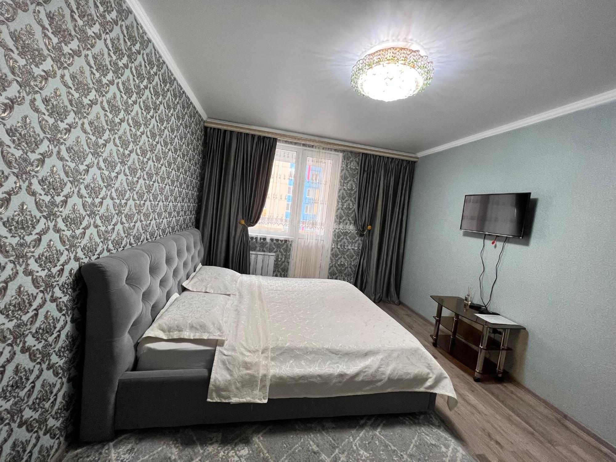 In Complex Almaly 85-24 Apartment